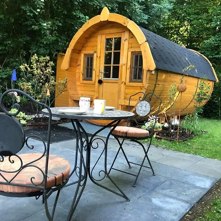 Holz-Wohnfass In Muenchen-Nymphenburg Appartement Buitenkant foto