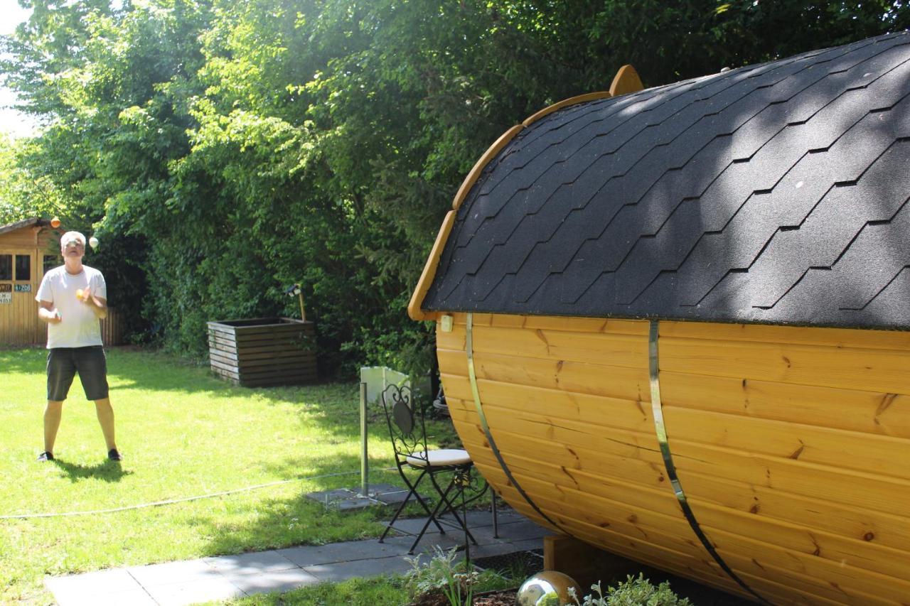 Holz-wohnfass In Muenchen-nymphenburg Appartamento Monaco di Baviera